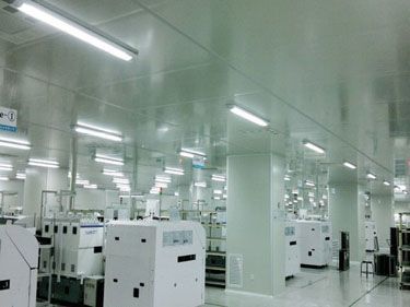 無錫電子無塵車間 從十萬級(jí)到百級(jí)的全方位解決方案，守護(hù)精密元器件的“醫(yī)療級(jí)”生產(chǎn)環(huán)境。